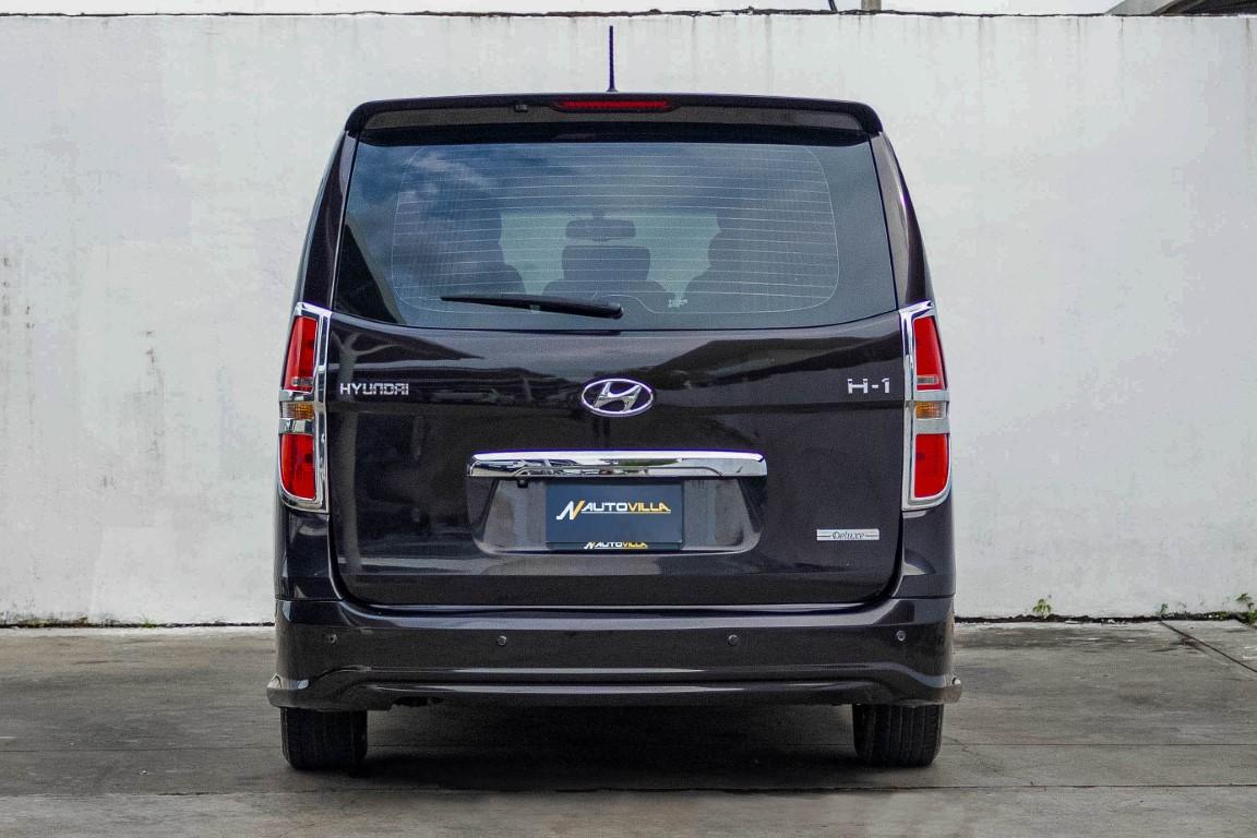 Hyundai H1 2.5 Deluxe 2018 *LK0481*